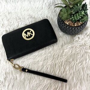 Michael Kors Black and Gold Wristlet